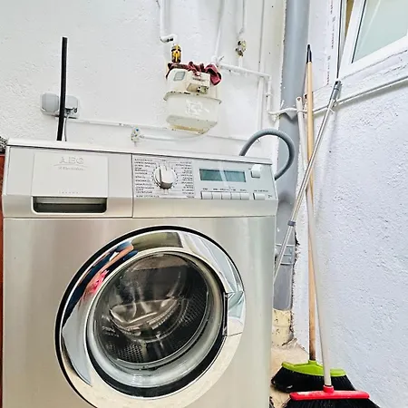 Maifamilybcn-comodo Y Metro Cercano Apartmán Badalona