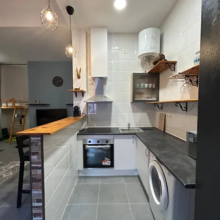 Maifamilybcn-comodo Y Metro Cercano Apartmán