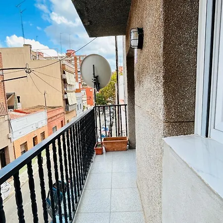 Maifamilybcn-comodo Y Metro Cercano Apartment Badalona